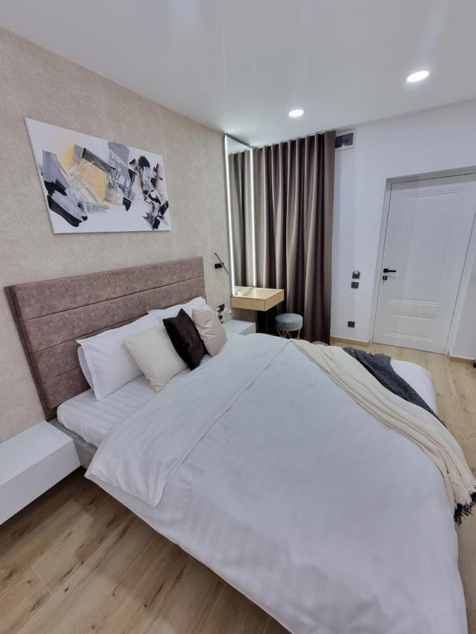 Casa Chiper - Apartament Parter Braszów Zewnętrze zdjęcie