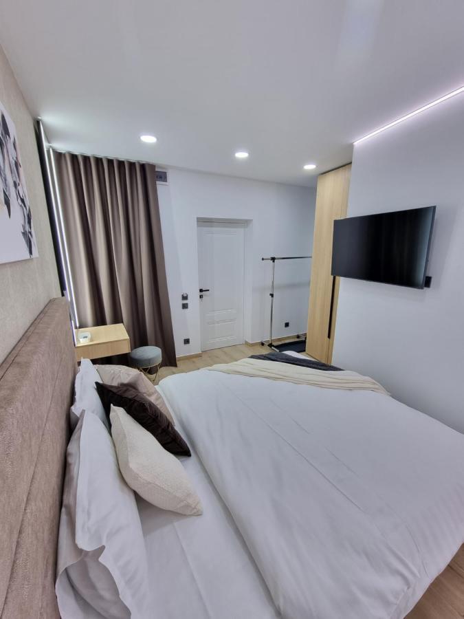 Casa Chiper - Apartament Parter Braszów Zewnętrze zdjęcie